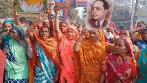 रविदास जयंती पर हाथी जुलूस को लेकर ग्रामीणों का चक्का जाम, पुलिस से तीखी नोकझोंक