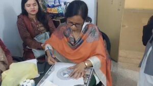 पंडित दीनदयाल उपाध्याय राजकीय महिला महाविद्यालय सेवापुरी में एक दिवसीय मधुबनी पेंटिंग प्रशिक्षण कार्यशाला आयोजित