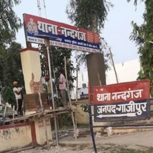 हनीट्रैप में फंसा ज्वेलर्स कारोबारी, अश्लील वीडियो बनाकर 25 लाख की ब्लैकमेलिंग, 4 पर FIR