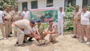 विश्व पर्यावरण दिवस पर 36वीं वाहिनी पीएसी रामनगर में वृक्षारोपण, जागरूकता रैली निकाल दिया पर्यावरण संरक्षण का संदेश