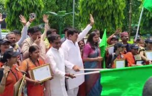 पीएम सूर्य घर योजना में उत्तर प्रदेश को मिली बड़ी सफलता, देश में तीसरे स्थान पर पहुंचा प्रदेश