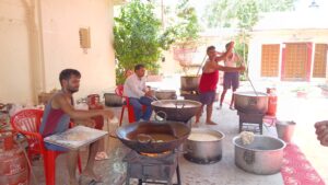 महाप्रसाद का निर्माण