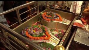 काशी के इस मंदिर में क्यों विराजते हैं भगवान शिव के साथ सारंग ऋषि?