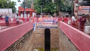 लोलार्क षष्ठी पर संतान प्राप्ति की कामना से उमड़ा आस्था का सैलाब, आधी रात बाद शुरू होगा कुंड में स्नान