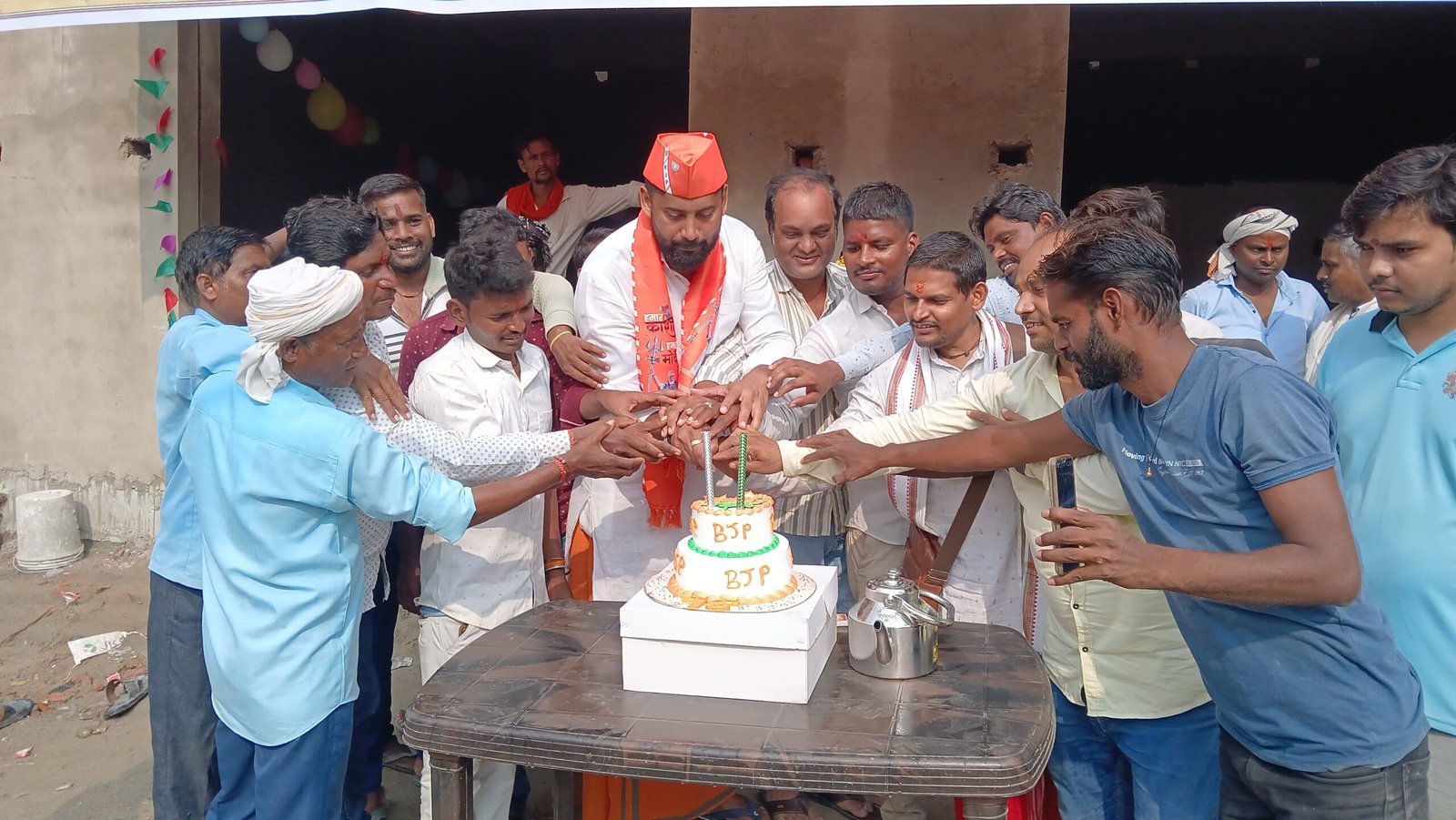 प्रधानमंत्री नरेंद्र मोदी