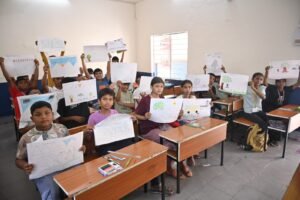 रेलवे कर्मचारियों के बच्चों में दिखा उत्साह