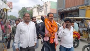 समाजवादी पार्टी
स्नातक एमएलसी चुनाव
 एमएलसी आशुतोष सिंह